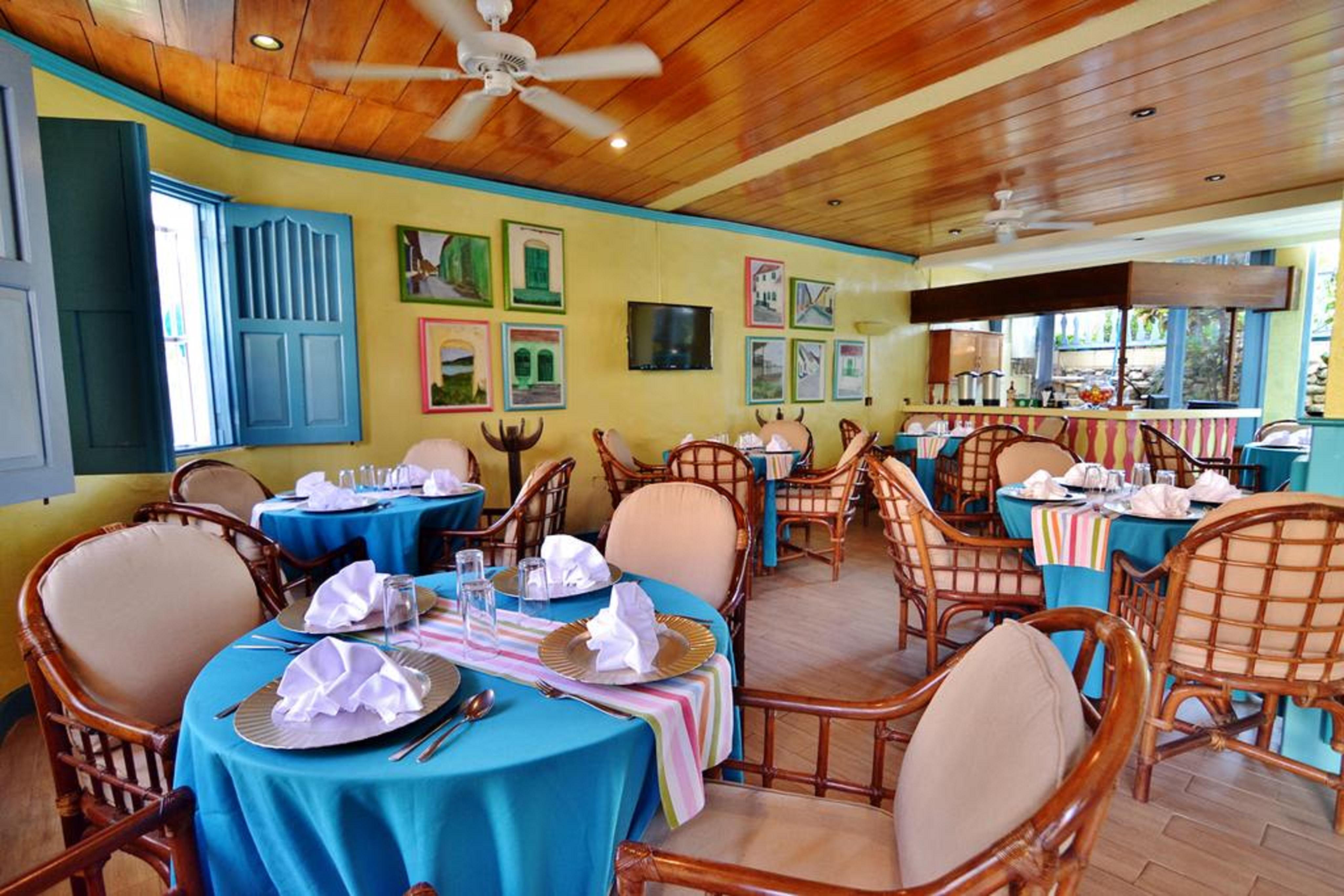 Hotel Casona De La Isla ฟลอเรส ภายนอก รูปภาพ