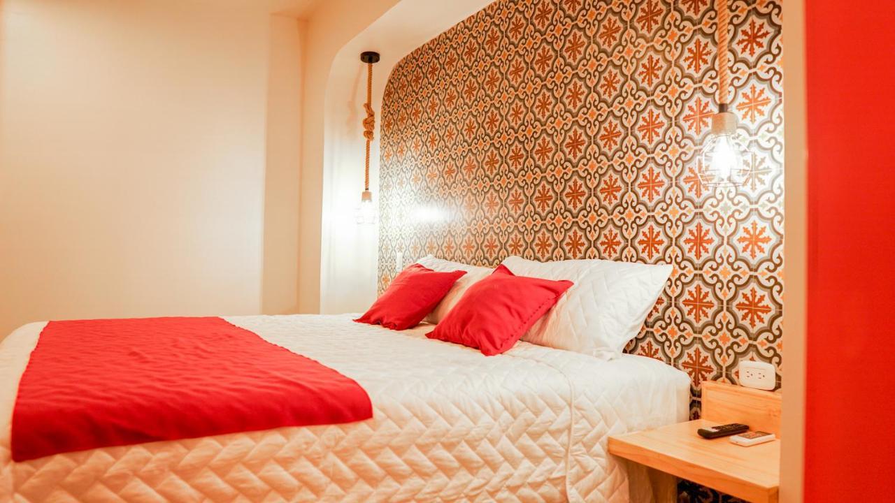 Hotel Casona De La Isla ฟลอเรส ภายนอก รูปภาพ