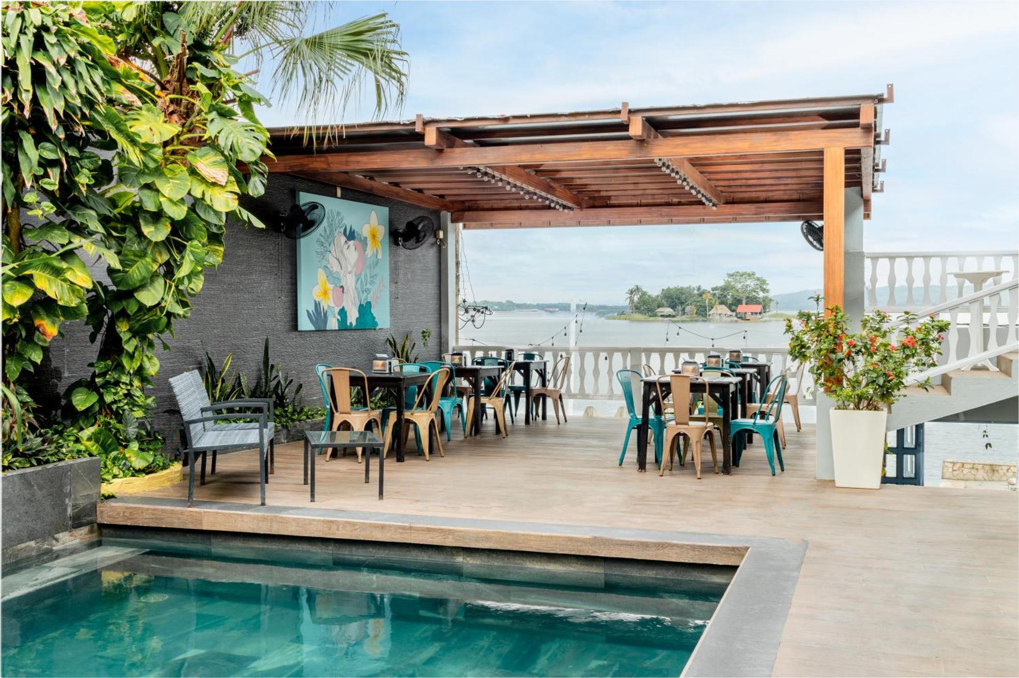 Hotel Casona De La Isla ฟลอเรส ภายนอก รูปภาพ