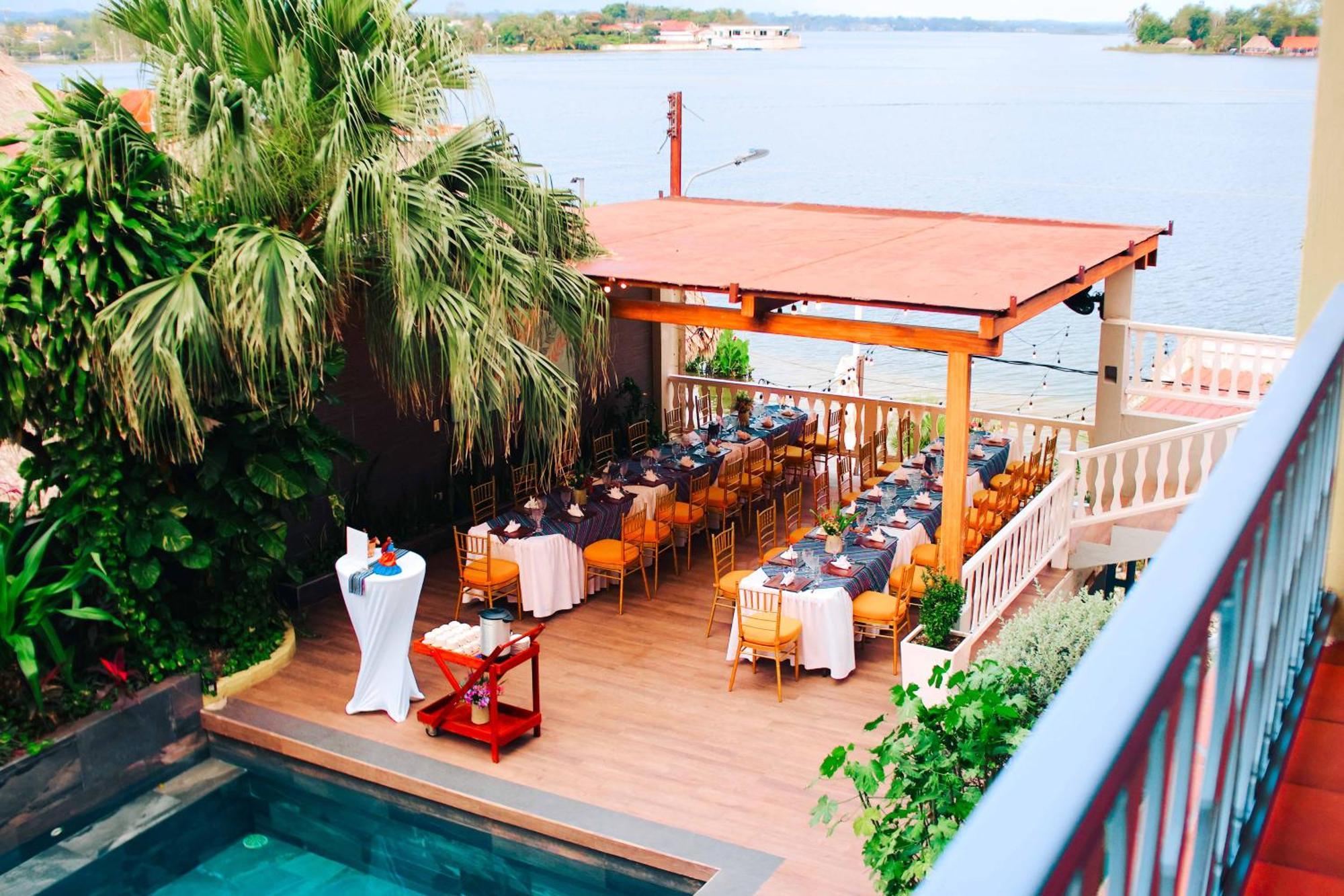 Hotel Casona De La Isla ฟลอเรส ภายนอก รูปภาพ
